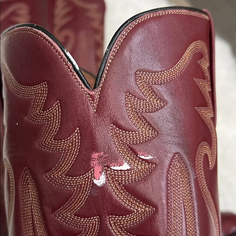 Women’s Lucchese Ostrich Cowboy Boots in Rich Burgundy Sz 7.5 - Picture 6 of 13